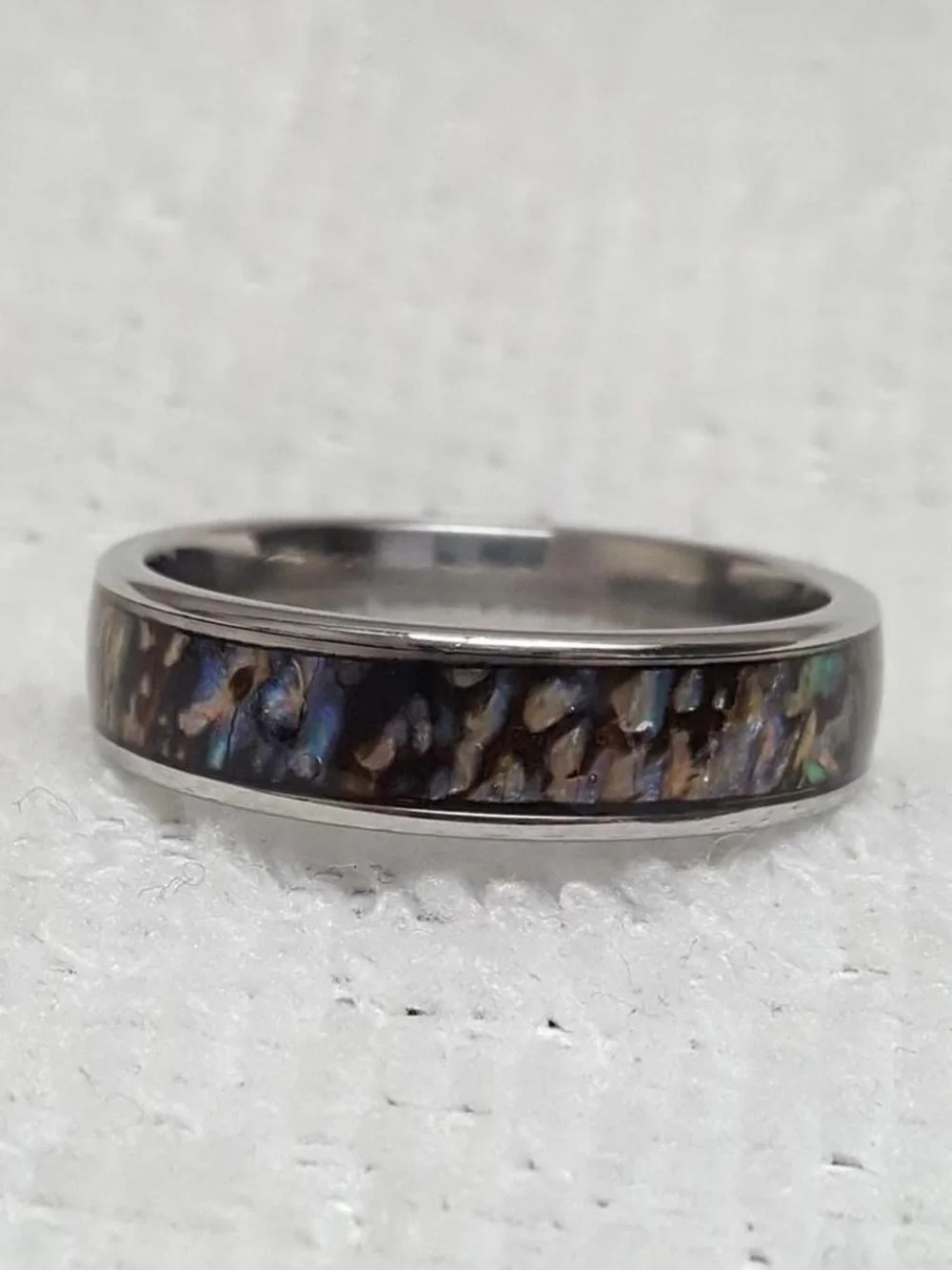 Silver Abalone Inlay Women's Band - Iridescent Green